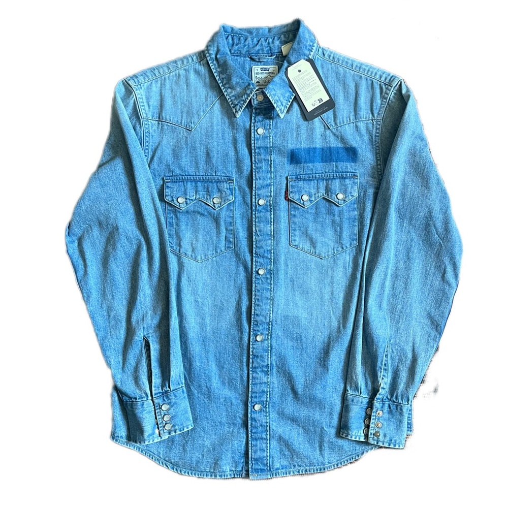 Levi’s relaxed western fit long sleeve denim